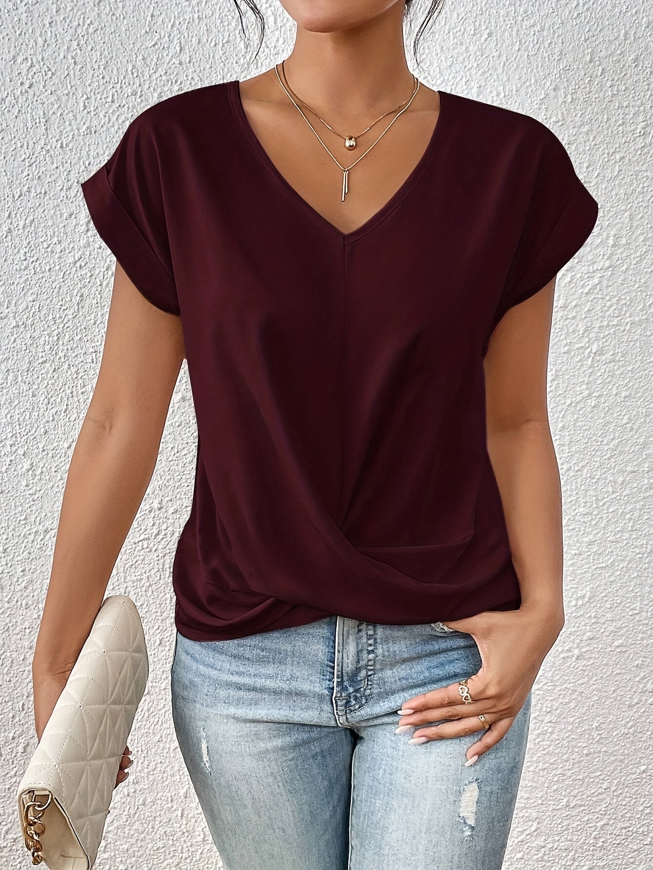 Eloise | Damen T-Shirt mit Herz-Ausschnitt
