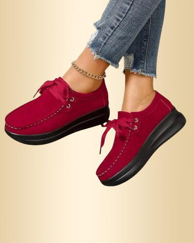 Tonja – Schnürschuhe Aus Wildleder Mit Rutschfester Sohle